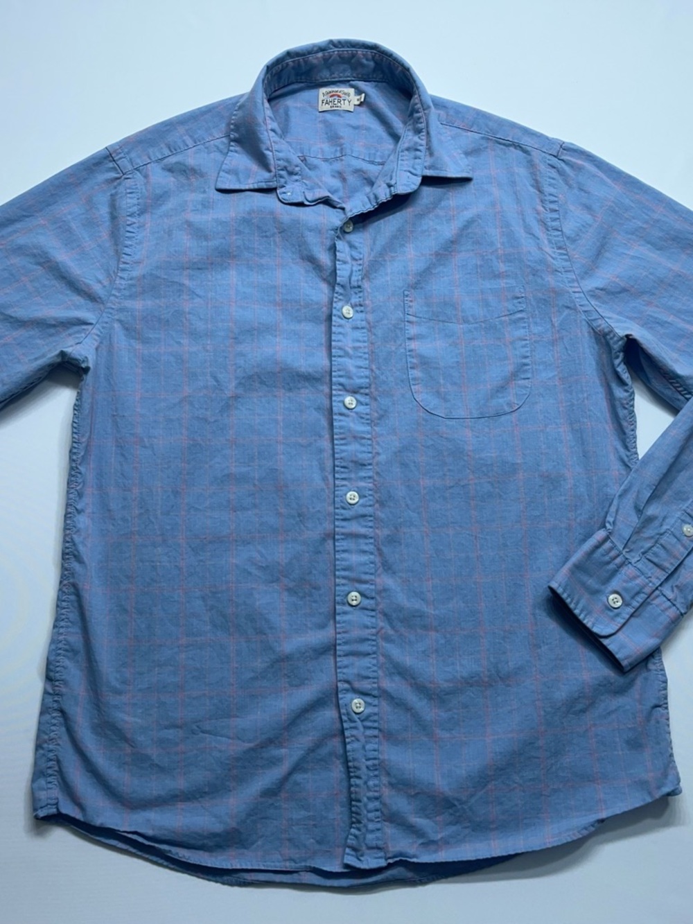 FAHERTY Button Down Shirt Mens Size Medium Long Sleeve Blue Plaid Pink Huckberry